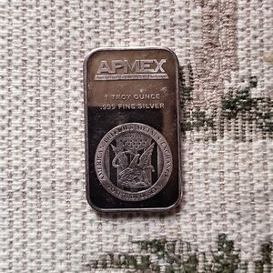 Apmex 1 Troy .999 Fine Silver Bar